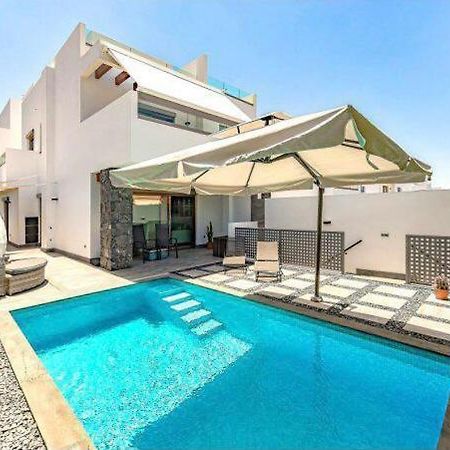 لوس كريستيانوس Luxury Villa Tropical Private Heated Pool المظهر الخارجي الصورة